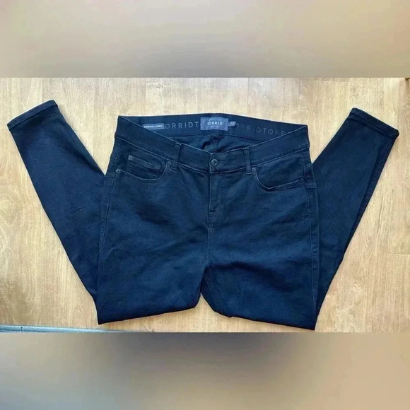 Torrid Bombshell Skinny Premium Stretch High-Rise Jean, Black, Size 18R - Picture 5 of 16